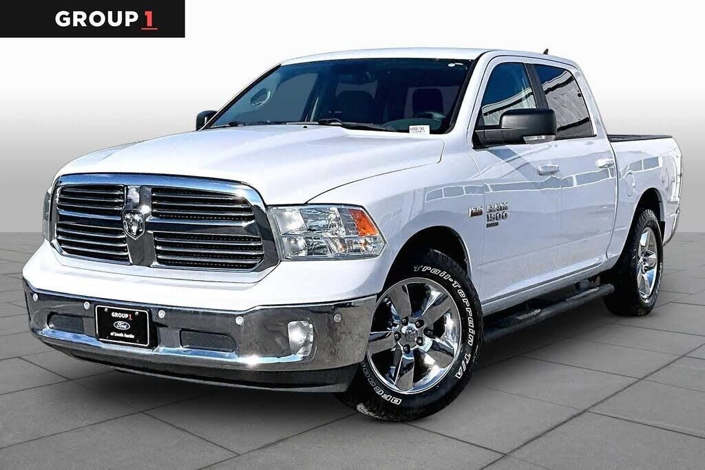 2019 Ram 1500 Classic SLT — photo 1 of 1