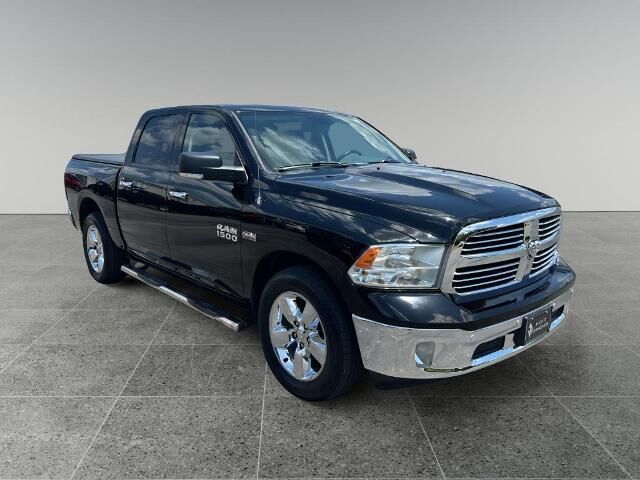 2014 Ram 1500 SLT