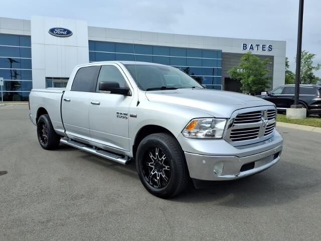 2017 Ram 1500 SLT — photo 1 of 13