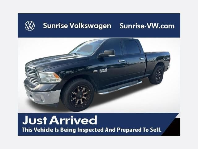 2016 Ram 1500 SLT
