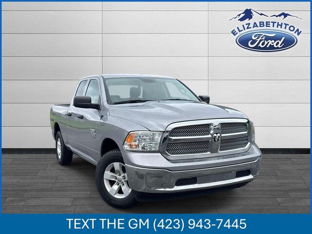 2024 Ram 1500 Classic SLT