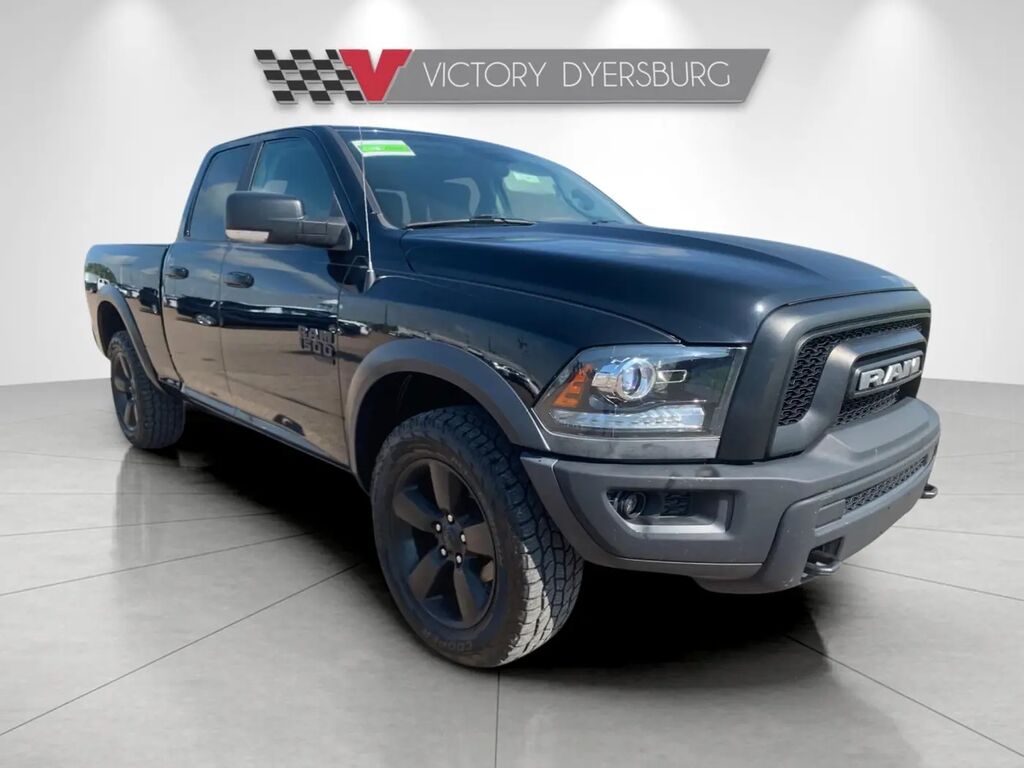 2019 Ram 1500 Classic SLT — photo 1 of 39