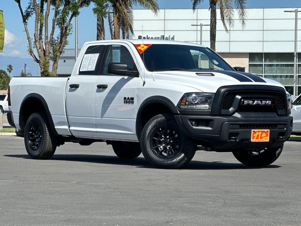 2022 Ram 1500 Classic SLT — photo 1 of 1