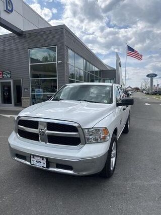 2024 Ram 1500 Classic SLT