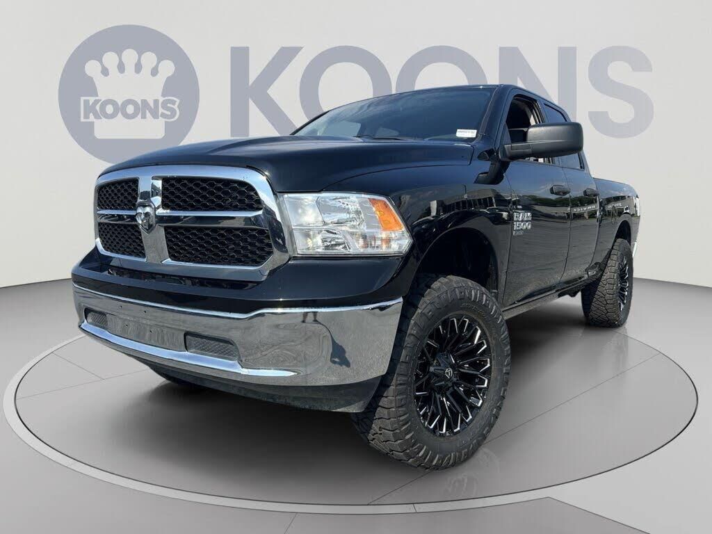 2024 Ram 1500 Classic SLT — photo 1 of 1
