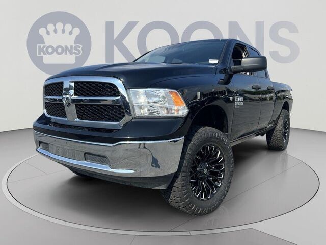 2024 Ram 1500 Classic SLT