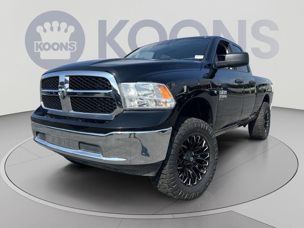 2024 Ram 1500 Classic SLT — photo 1 of 1