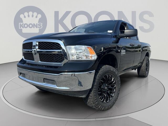 2024 Ram 1500 Classic SLT