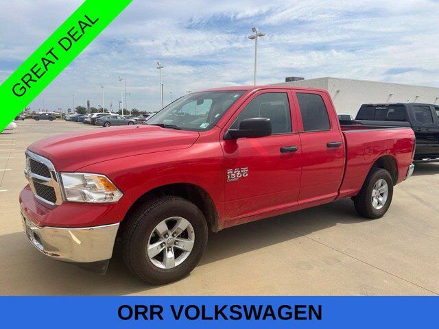 2024 Ram 1500 Classic SLT