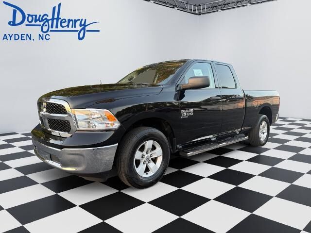 2024 Ram 1500 Classic SLT