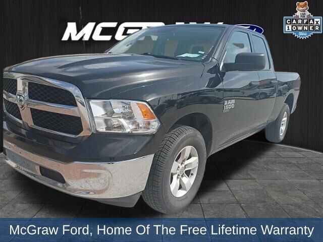 2024 Ram 1500 Classic SLT