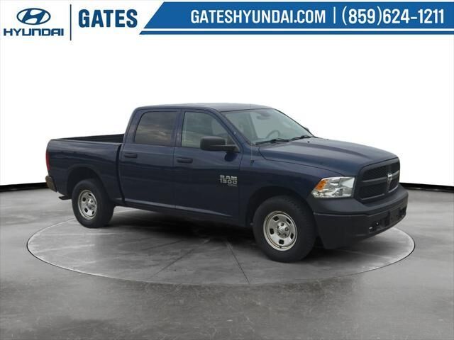 2019 Ram 1500 Classic Tradesman — photo 1 of 27