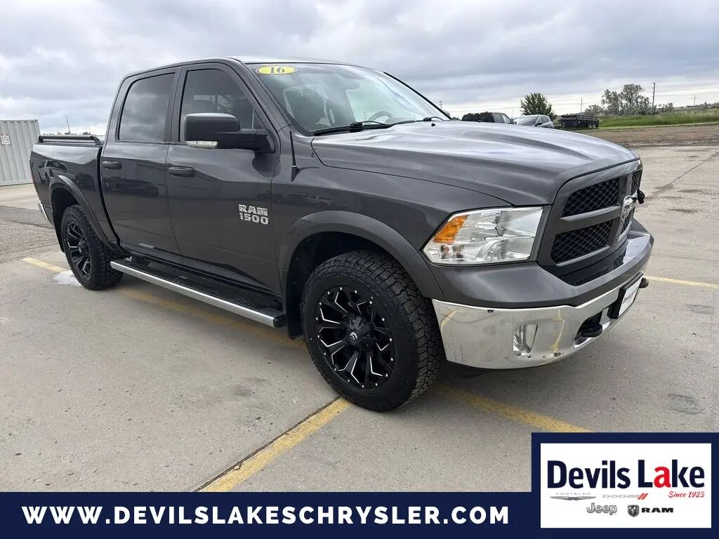 2016 Ram 1500 SLT — photo 1 of 20