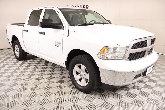 2023 Ram 1500 Classic SLT — photo 1 of 13