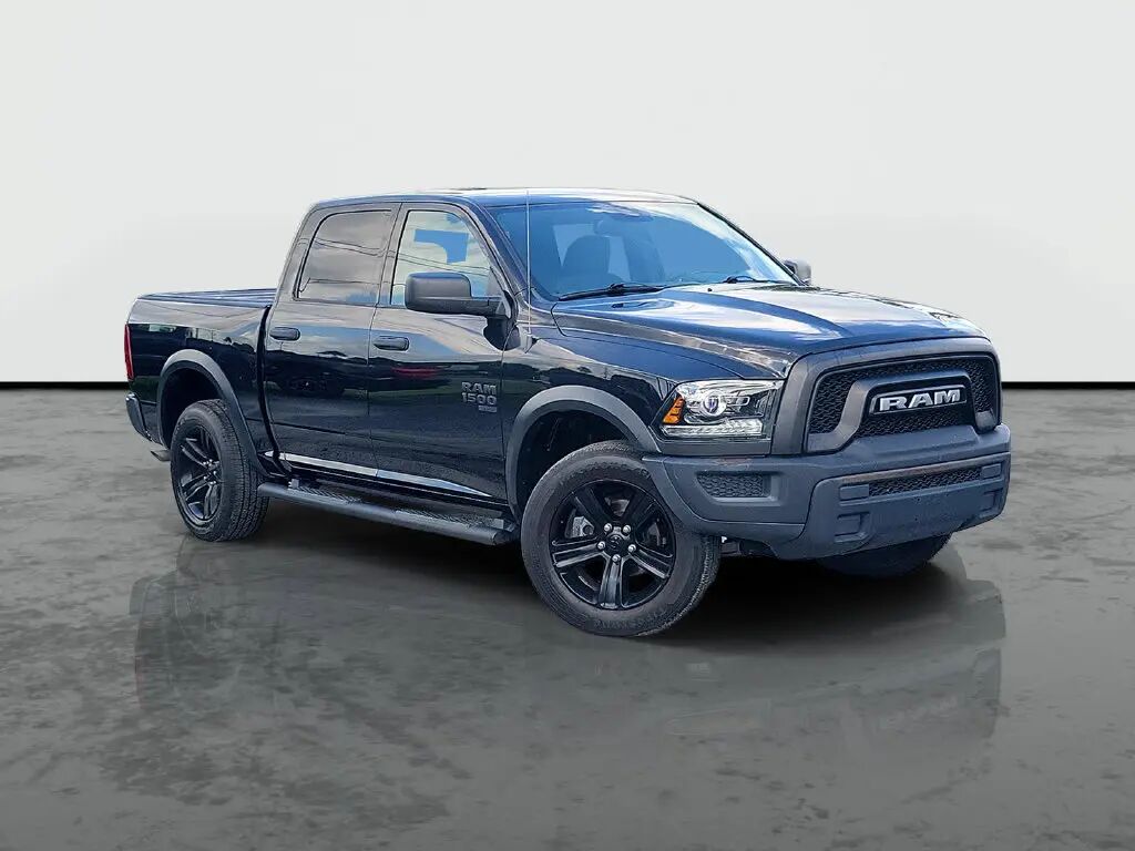 2022 Ram 1500 Classic SLT — photo 1 of 13