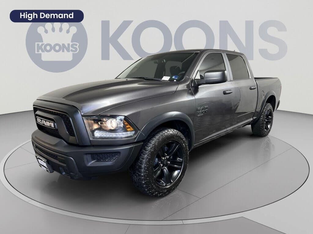 2022 Ram 1500 Classic SLT — photo 1 of 3