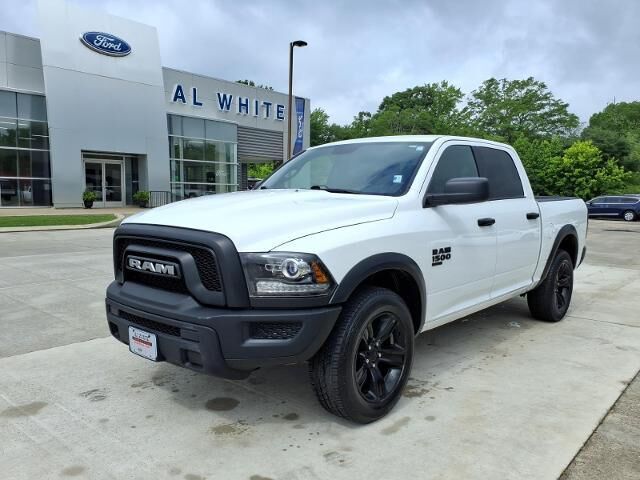 2024 Ram 1500 Classic SLT — photo 1 of 13