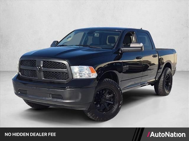 2023 Ram 1500 Classic SLT — photo 1 of 13