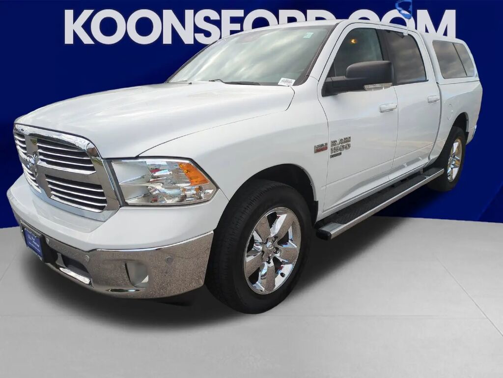 2019 Ram 1500 Classic SLT — photo 1 of 13