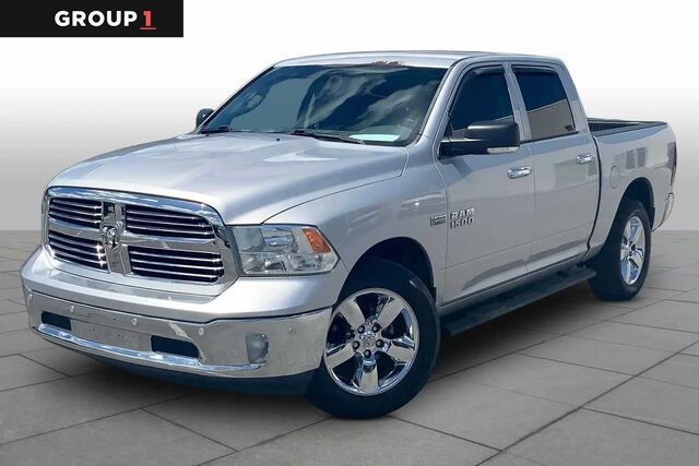 2016 Ram 1500 SLT