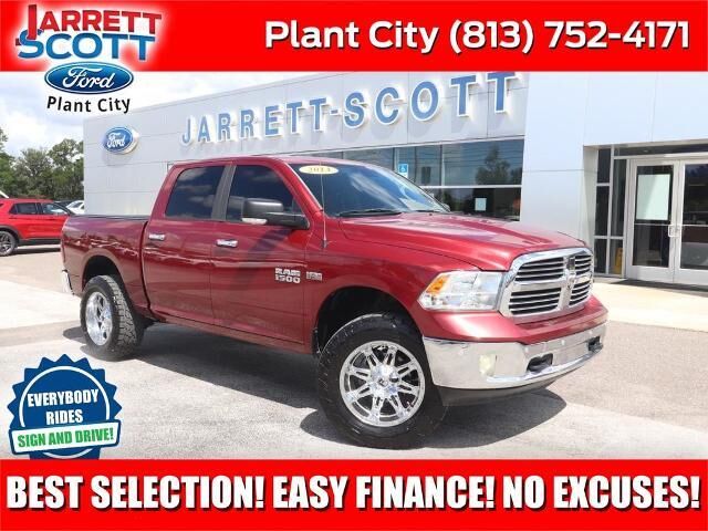 2014 Ram 1500 SLT — photo 1 of 11