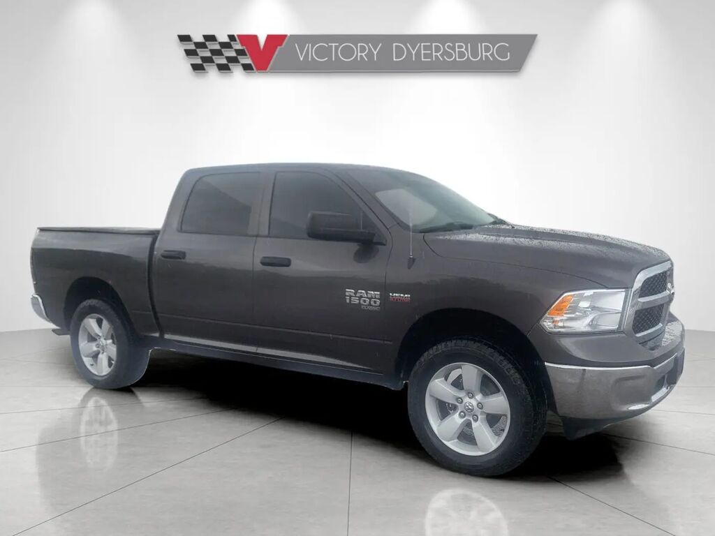 2023 Ram 1500 Classic SLT — photo 1 of 13