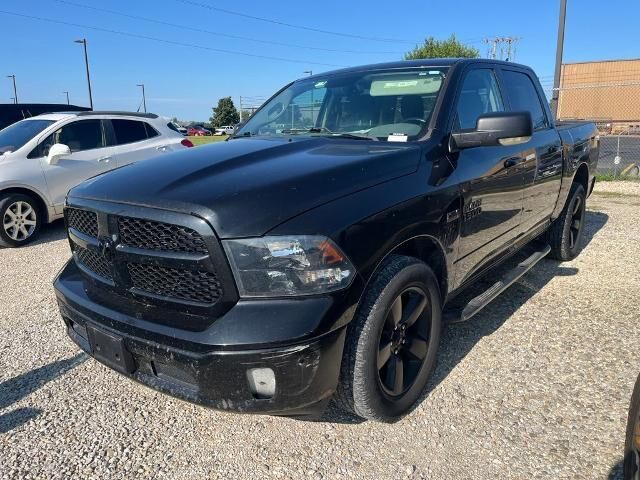 2018 Ram 1500 SLT