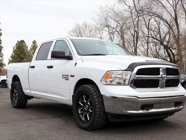 2022 Ram 1500 Classic SLT
