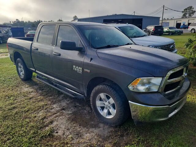 2021 Ram 1500 Classic SLT