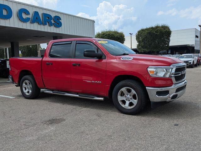 2019 Ram 1500 Tradesman — photo 1 of 26