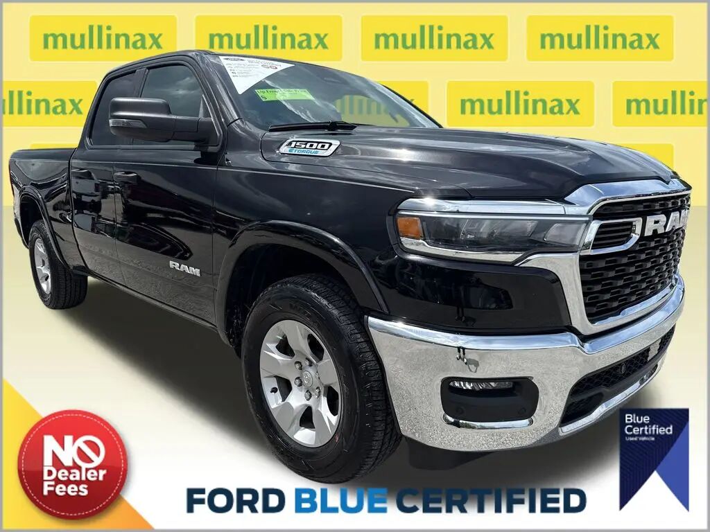 2025 Ram 1500 Big Horn — photo 1 of 10