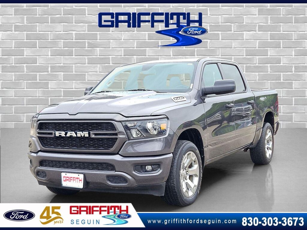 2024 Ram 1500 Tradesman — photo 1 of 2