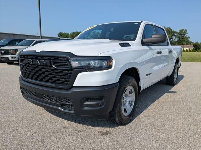 2025 Ram 1500 Tradesman — photo 1 of 13