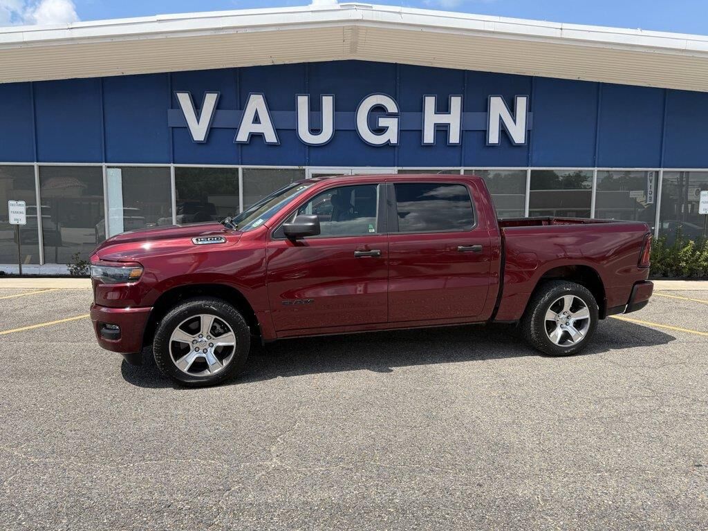 2025 Ram 1500 Tradesman — photo 1 of 1