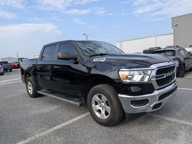 2024 Ram 1500 Tradesman — photo 1 of 26