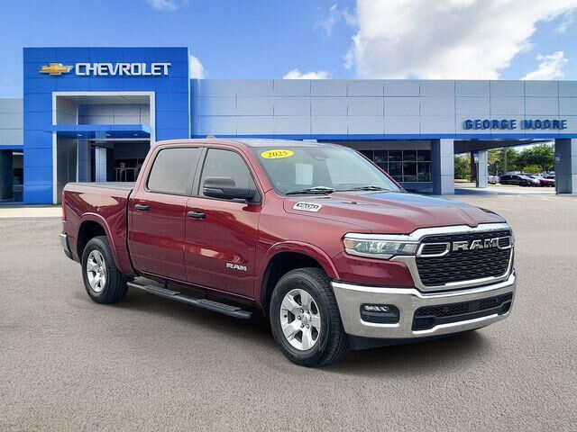 2025 Ram 1500 Big Horn — photo 1 of 52