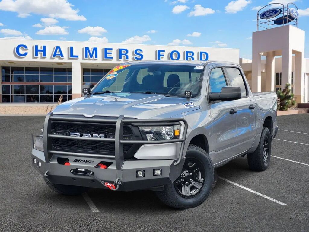 2024 Ram 1500 Tradesman — photo 1 of 13