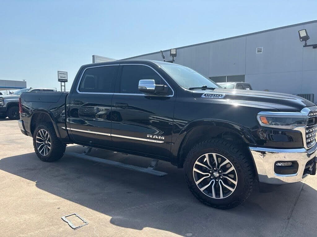 2025 Ram 1500 Limited — photo 1 of 2