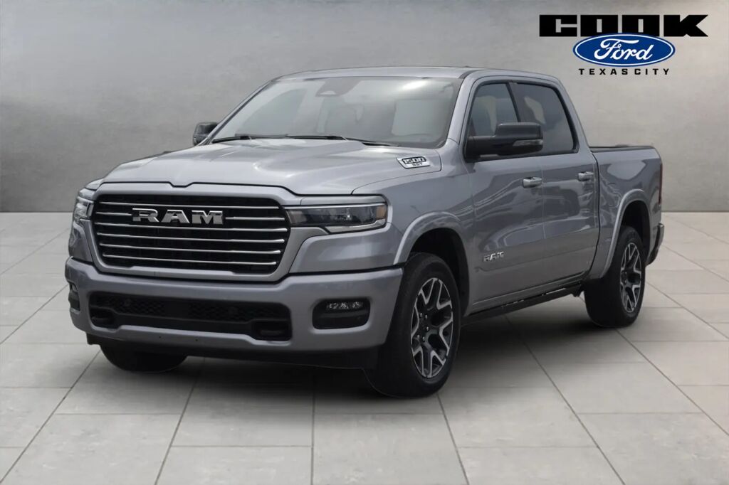 2025 Ram 1500 Laramie — photo 1 of 13