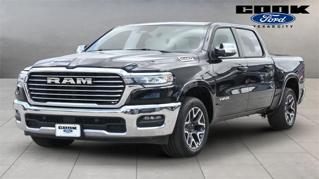 2026 Ram 1500 Laramie — photo 1 of 13