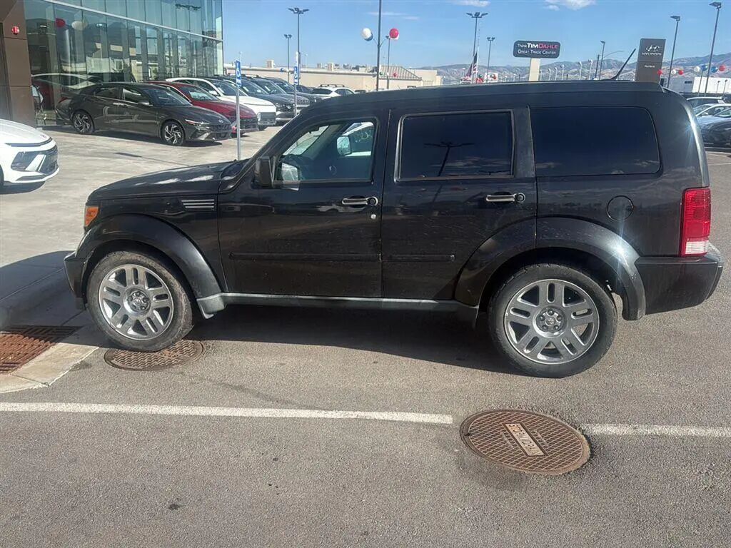 2011 Dodge Nitro Heat — photo 1 of 3