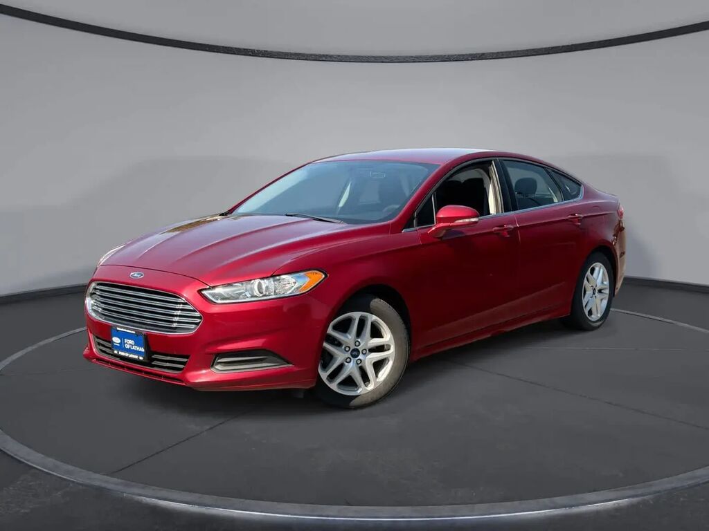 2016 Ford Fusion SE — photo 1 of 14