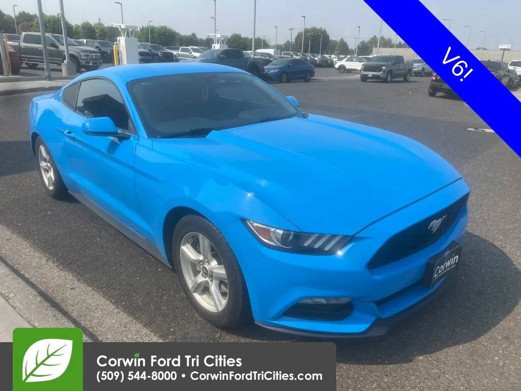 2017 Ford Mustang V6 — photo 1 of 10