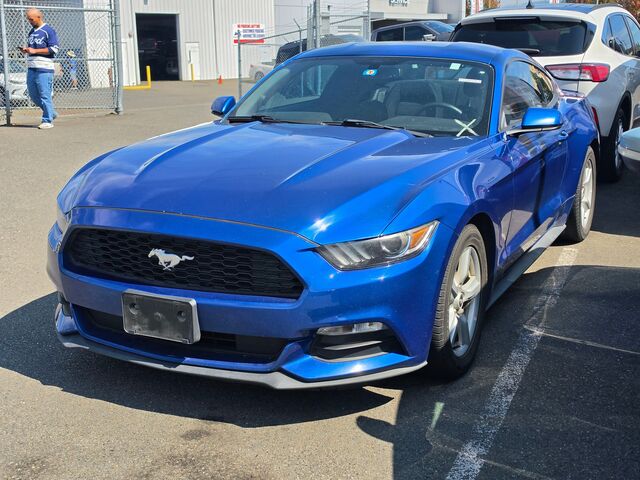 2017 Ford Mustang V6