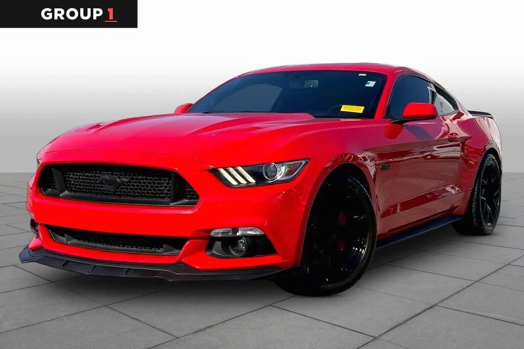 2015 Ford Mustang GT — photo 1 of 14