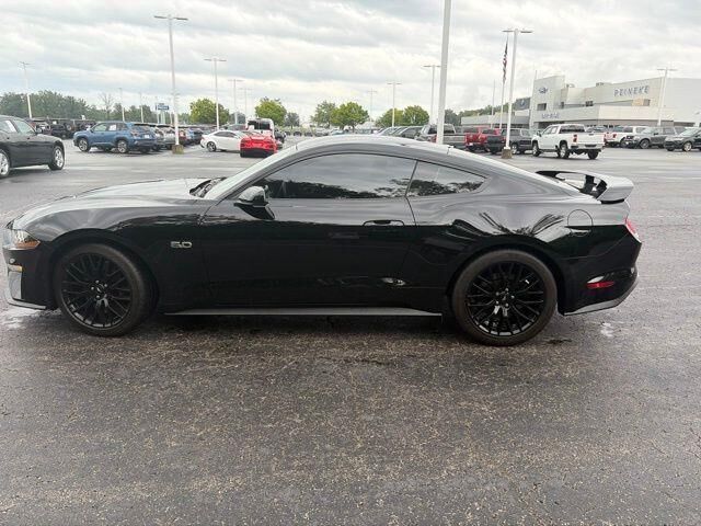2018 Ford Mustang GT — photo 1 of 39