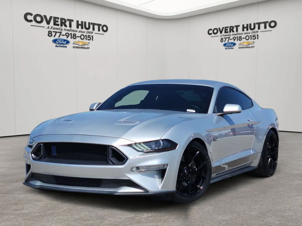 2018 Ford Mustang GT — photo 1 of 17