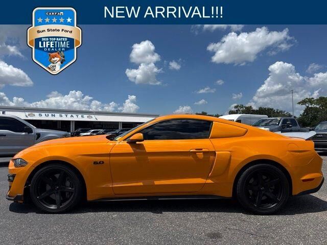 2019 Ford Mustang GT — photo 1 of 1