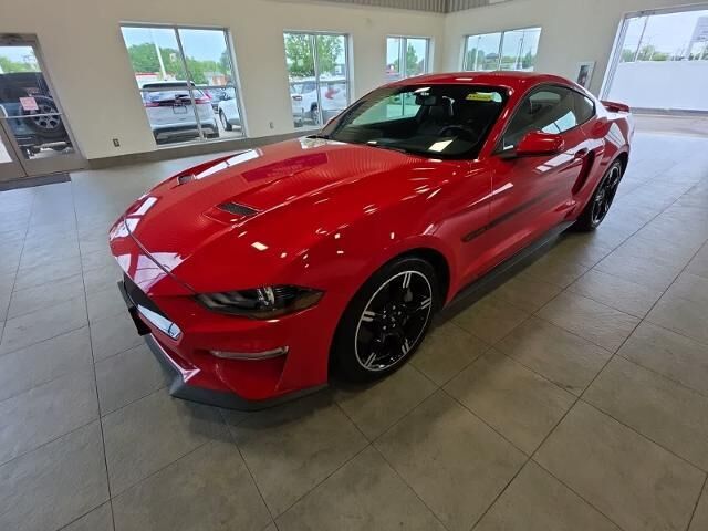 2019 Ford Mustang GT Premium — photo 1 of 26