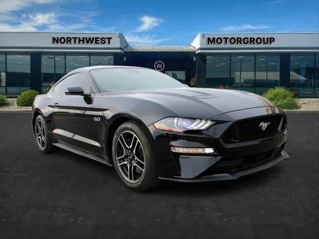 2022 Ford Mustang GT — photo 1 of 42